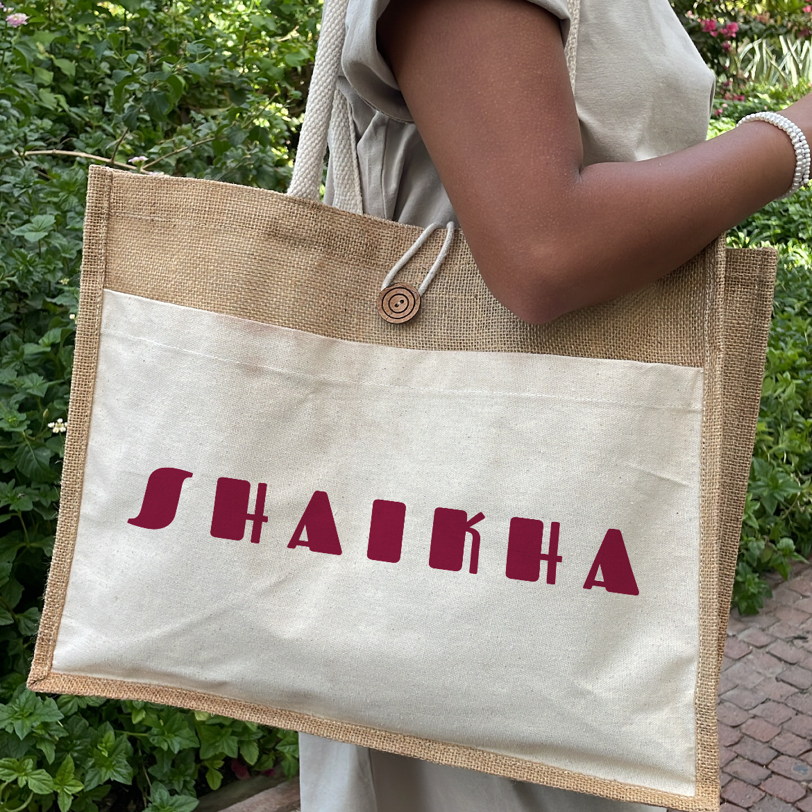 Jute bag with front pocket